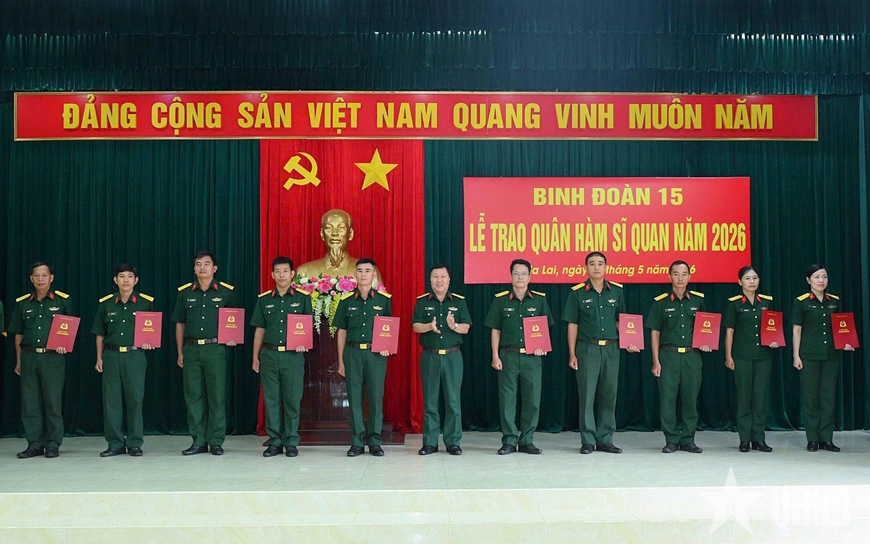 Trường hợp bảo lưu danh hiệu “Chiến sĩ thi đua cơ sở” để xét thăng quân hàm trước niên hạn